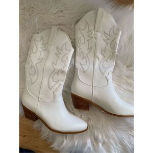 White western cowgirl boots size 9 no brand